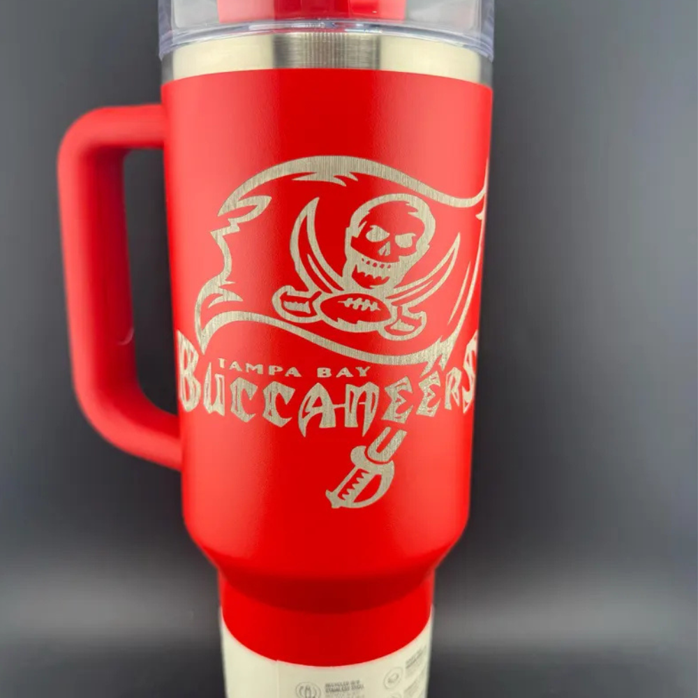 Tampa Bay Buccaneers Vacuum Insulated Tumbler With Handle